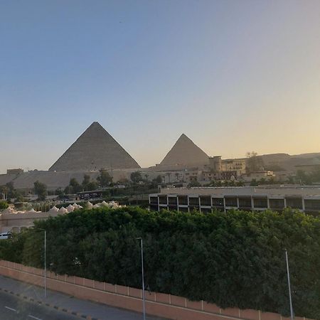 Doudou Pyramids View Hotel Kafrat al Jabal ภายนอก รูปภาพ
