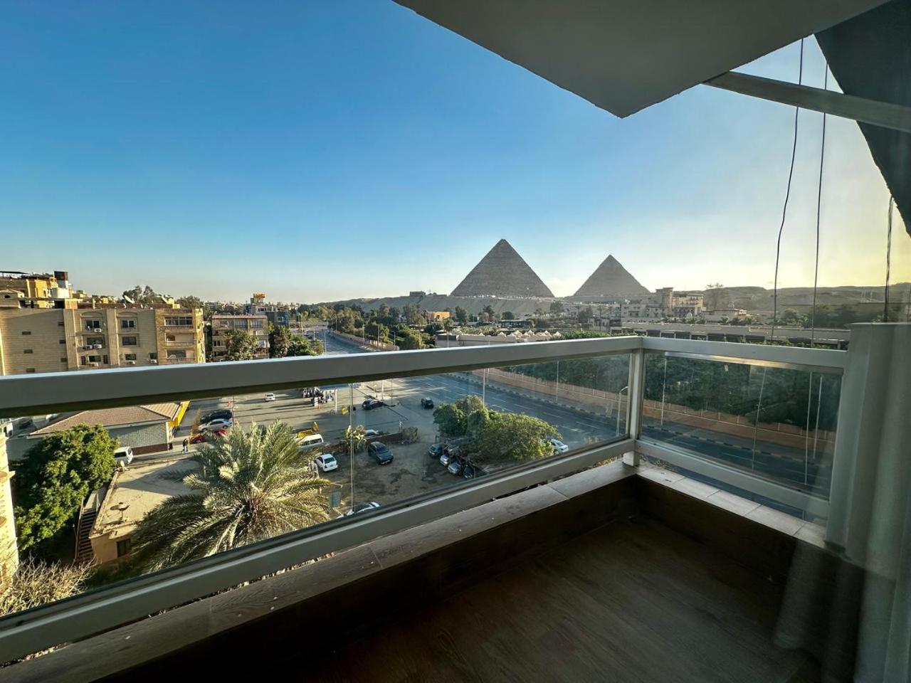 Doudou Pyramids View Hotel Kafrat al Jabal ภายนอก รูปภาพ