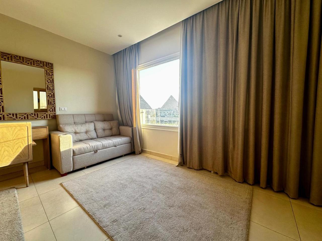 Doudou Pyramids View Hotel Kafrat al Jabal ภายนอก รูปภาพ